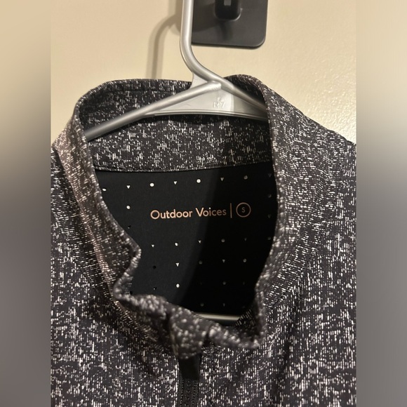 Outdoor Voices slipstream windbreaker jacket size small - Picture 3 of 5